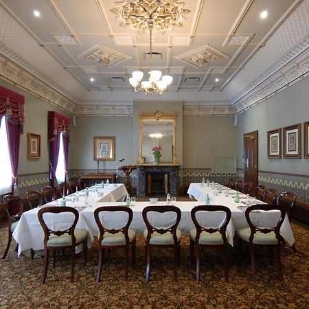 Craig'S Royal Hotel Ballarat Buitenkant foto The Boardroom