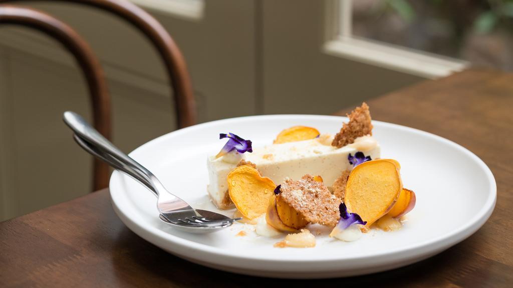 Craig'S Royal Hotel Ballarat Buitenkant foto A dessert at the restaurant